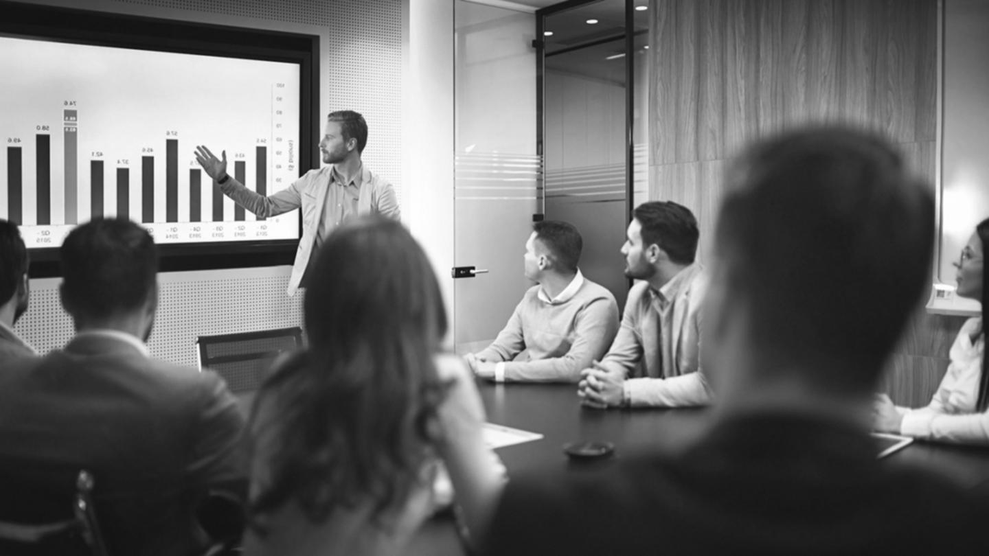 Strukturierter Lernprozess mit visuellen Hilfsmitteln